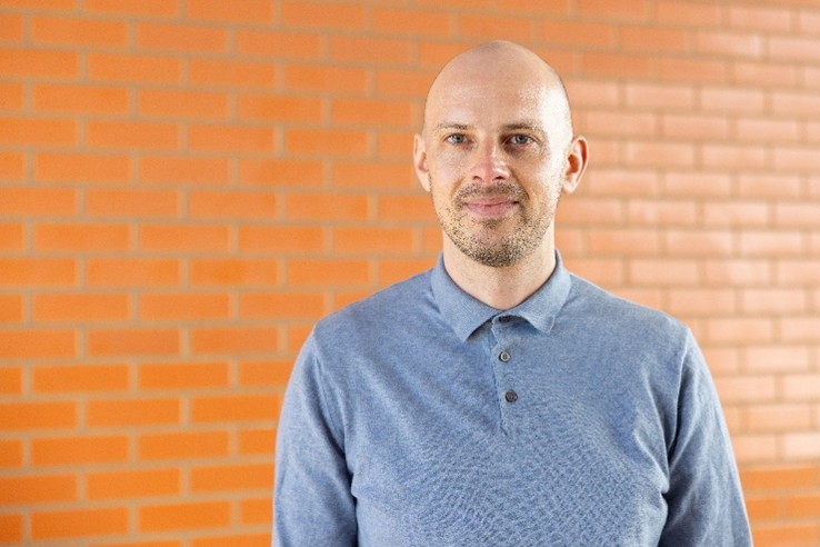 Headshot photo of Harold Lovell