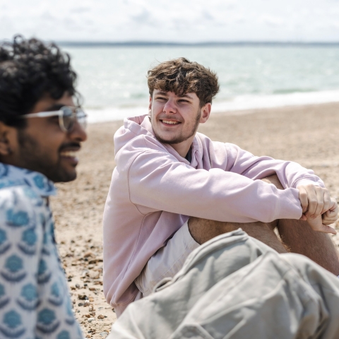 Copyright: Helen Yates Photography.
CRM team and web team use only.