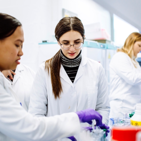 Female researchers in a lab