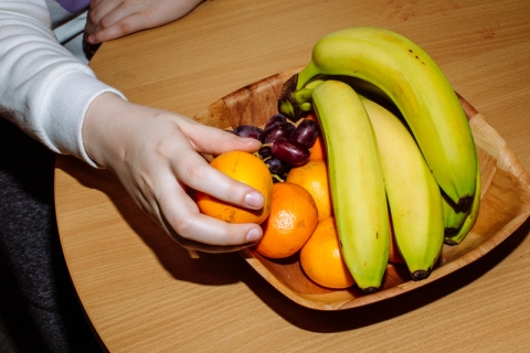 Fresh fruit in a bowl