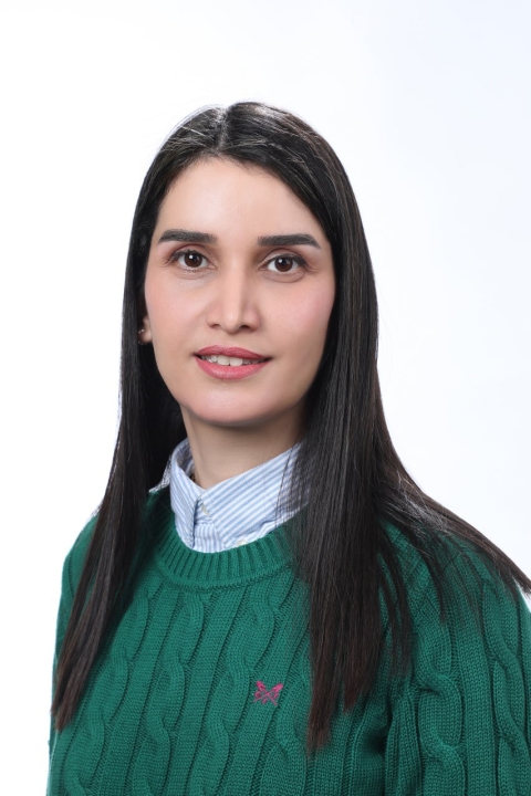 Mahsa Mehrad Portrait