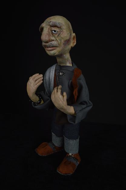 A model of an old man