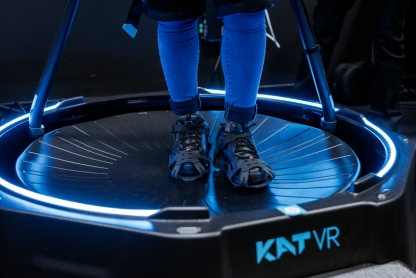 Student on a Kat VR base