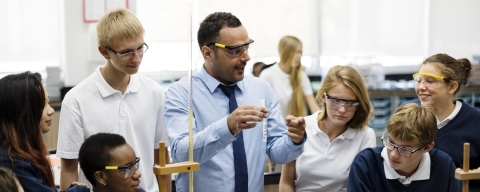 Postgraduate apprentice on teaching practice