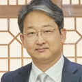 Professor Joon B. Suh