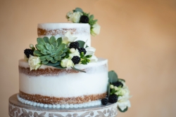 Picture of a wedding cake