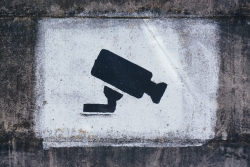 Icon of surveillance camera - Photo by Tobias Tullius on Unsplash